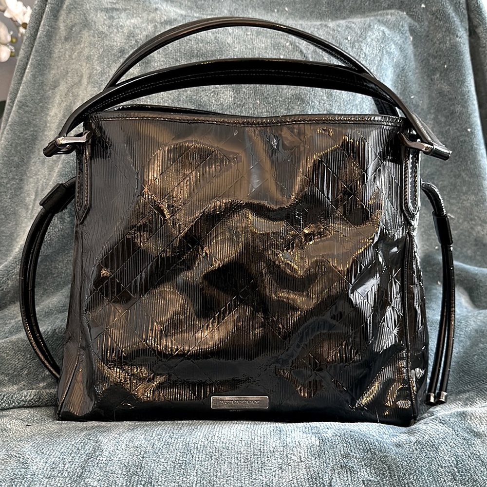 Burberry patent leather shoulder bag